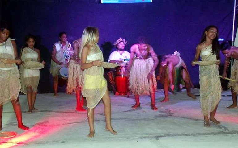 Maceió: Grupo do Serviço de Convivência se apresenta em Festival de Teatro