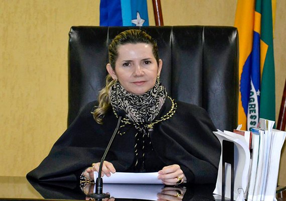 Rosa Albuquerque será empossada nesta quinta na presidência do Tribunal de Contas