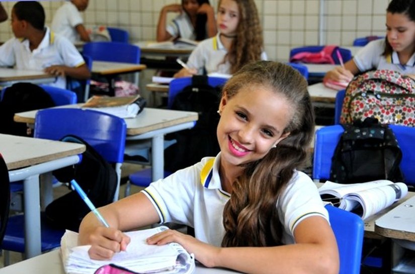 Mais de 70 escolas da rede estadual estão sendo recuperadas pelo Governo