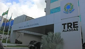 Lei aprovada em 2017 permite suspender “proibições e vedações” de defensores licenciados e agora é questionada no MPAL. - Foto: Assessoria