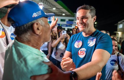 Alexandre Ayres apresenta propostas para ampliar e fortalecer a saúde em Alagoas