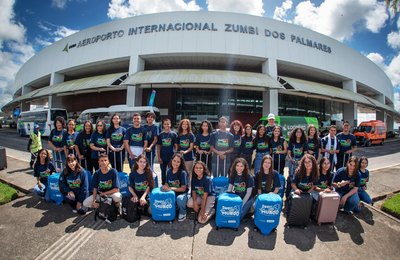 Daqui Pra o Mundo: Estudantes e seus pais falam de emoção sobre viagem para Inglaterra