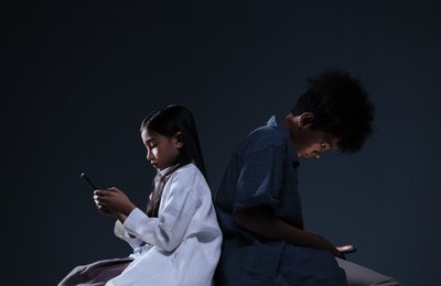 ECA Digital reforça proteção de crianças e adolescentes no ambiente online