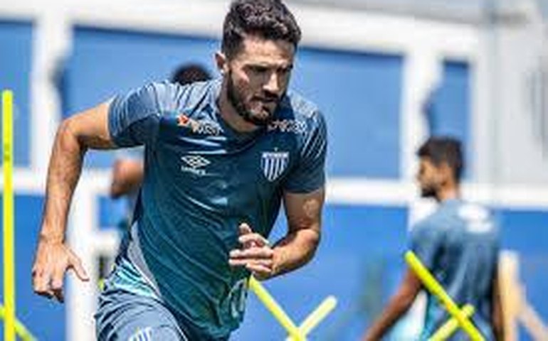 Torcidas intensificam vigília a atletas que descumprem protocolos sanitários