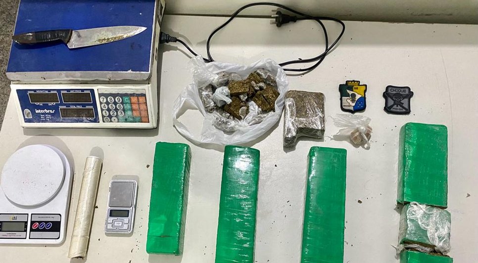 Três homens são presos com mais de três quilos de drogas dentro do carro na Grande Aracaju