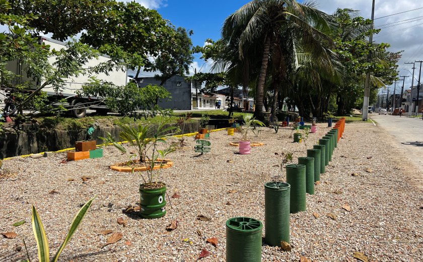 Prefeitura revitaliza área pública no Vergel do Lago