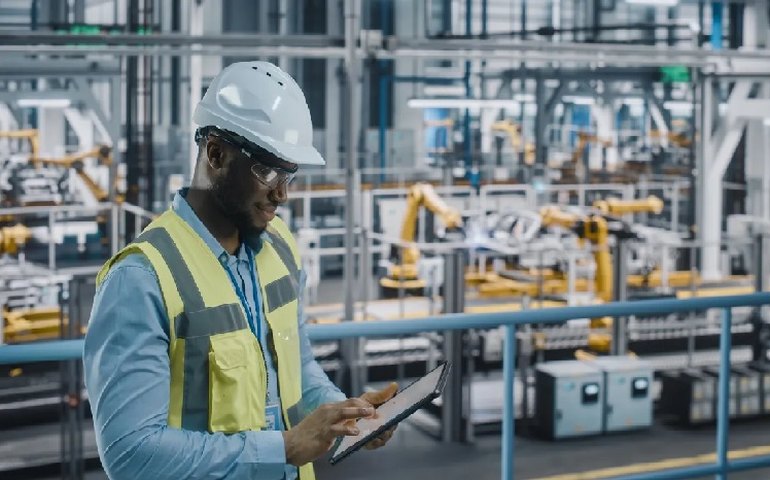 Vendas totais da indústria de máquinas caem 5,9% em 2022 ante 2021, diz Abimaq