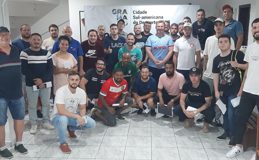 Times participantes da Terceira Divisão de Futsal discutem regulamento do campeonato