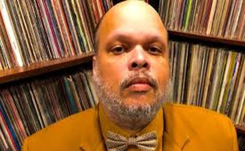 Ed Motta pede desculpas por comentário 'grosseiro e desrespeitoso' sobre hip-hop: 'errei feio'
