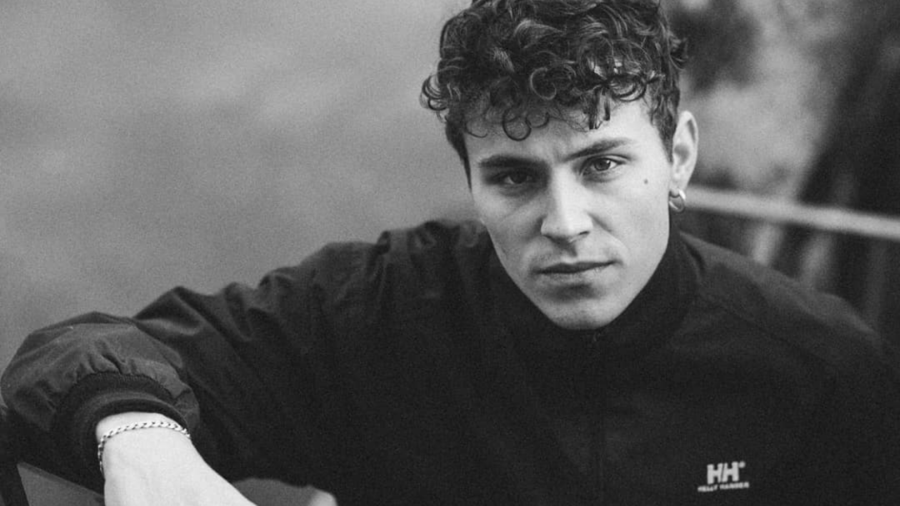 Arón Piper, o Ander de ‘Elite’, gravará música com Kevinho e Jottapê