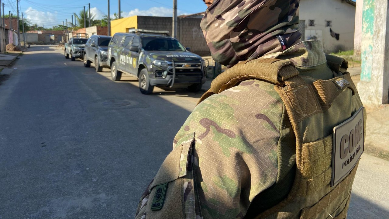 Operação Alto Cerco cumpre mandados de busca e apreensão em Rio Largo