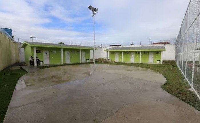 Agentes foram socorridos com sinais de intoxicação Agentes foram socorridos com sinais de intoxicação