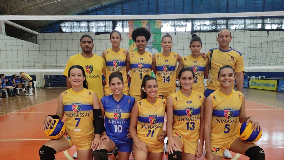 Voleibol feminino da UNINASSAU Maceió vence os dois primeiros jogos no JUBs