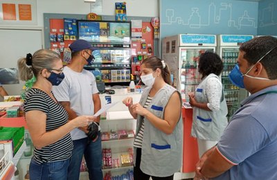 Fase Amarela: Prefeitura realiza ação educativa em lanchonetes, restaurantes e bares de Arapiraca