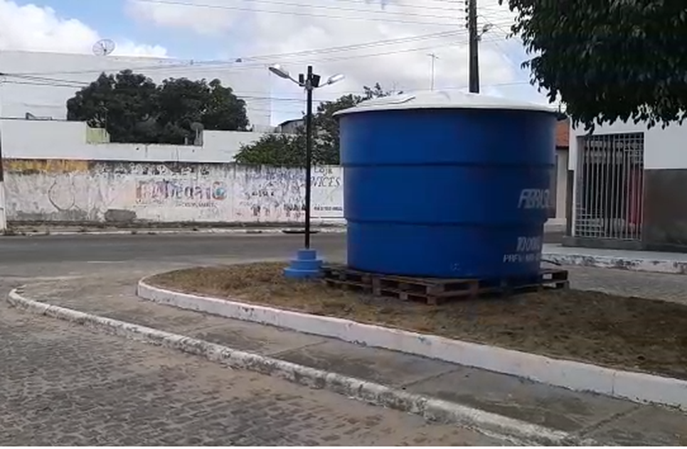 caixa dágua em tobias