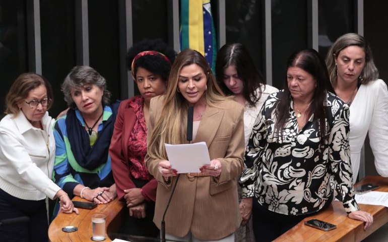 Câmara aprova pena de até 40 anos para homicídio vicário