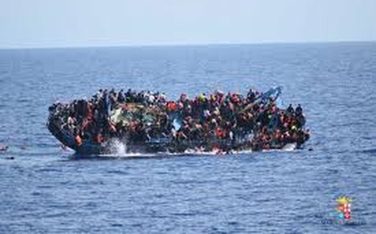 Mauritânia: naufrágio deixa ao menos 25 migrantes mortos; 190 estão desaparecidos