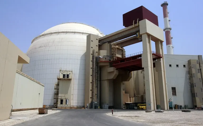 Programa nuclear do Irã teve início com líder apoiado por EUA