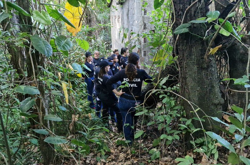 Corpo de Ana Beatriz é encontrado em fossa após 30 dias desaparecida em Maceió; suspeito está preso