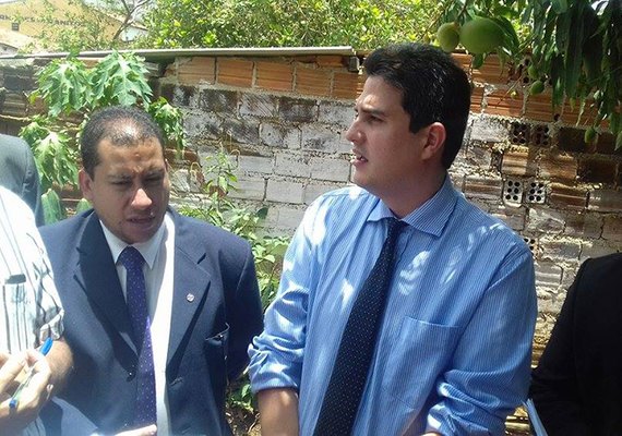 Juiz federal participa de vistoria em casas que podem ser demolidas pela Transnordestina