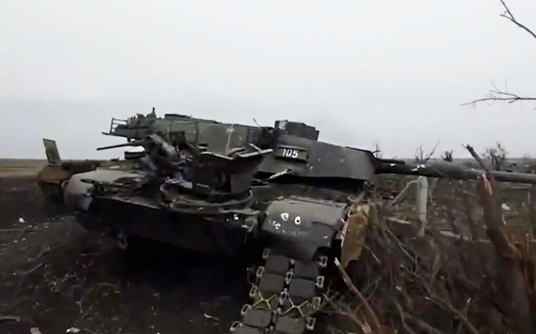 Agrupamento russo Tsentr neutraliza tanques Abrams e Leopard ucranianos