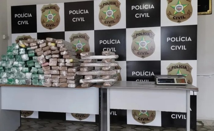 Polícia Civil apreende 160 kg de maconha durante operação na BR-101