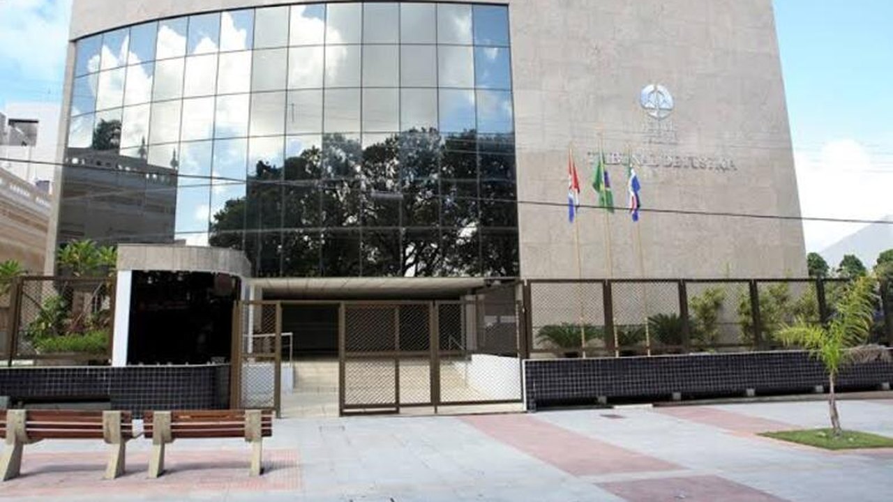 Polícia Federal cumpre mandados contra membros do Poder Judiciário de Alagoas
