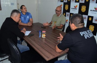 Seris inicia instalação de parlatório virtual no sistema prisional alagoano