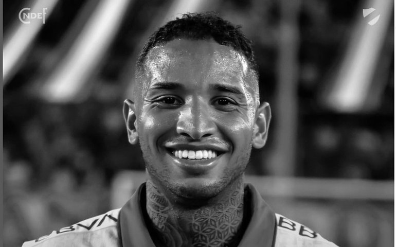 Jogadores do São Paulo viajam até o Uruguai para o velório de Izquierdo