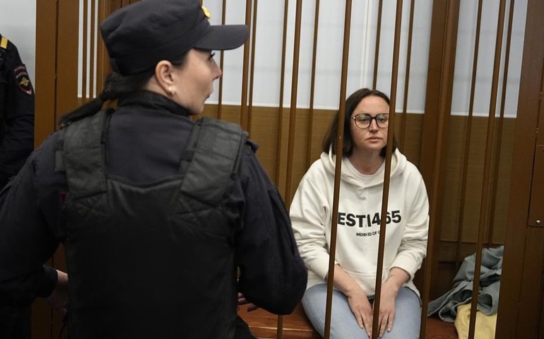 Tribunal russo condena duas artistas a seis anos de prisão por peça