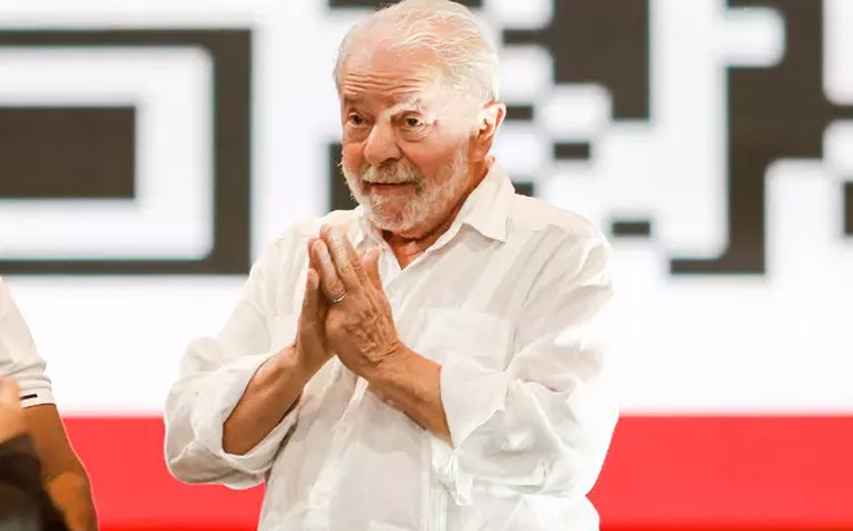Influenciadores fazem ‘tuitaço’ pró-Lula e rivalizam com convenção de Bolsonaro