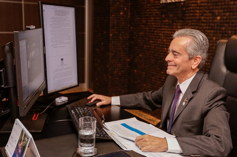 Presidente do TJAL participa de sessão de ampliação de técnica de julgamento da 3ª Câmara Cível