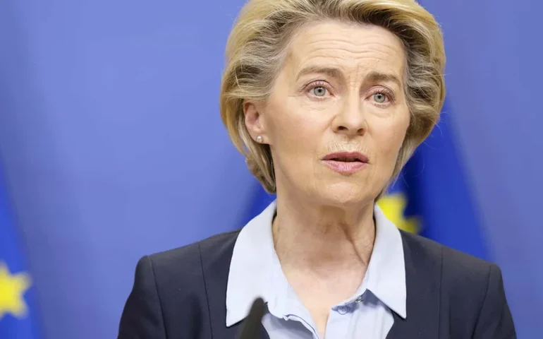 Von der Leyen sobrevive a moções de censura por UE-Mercosul