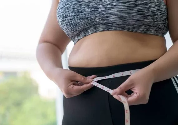 Circunferência da cintura está relacionada ao risco de AVC, diz estudo