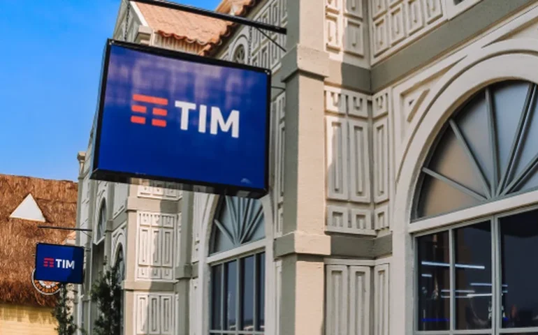 TIM e Thopen lançam programa com desconto na conta de luz de pessoa física