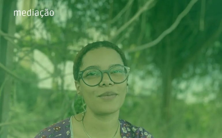 A Novo Jardim Livraria e Café promove, neste sábado (13), o lançamento do livro Spin, de Milton Rosendo