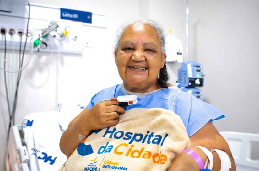 “Foi um atendimento mil”: após infarto, paciente passa por cateterismo no Hospital da Cidade e se emociona com acolhimento recebido