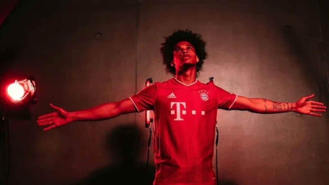 Leroy Sané deixa o Manchester City e assina contrato com o Bayern de Munique