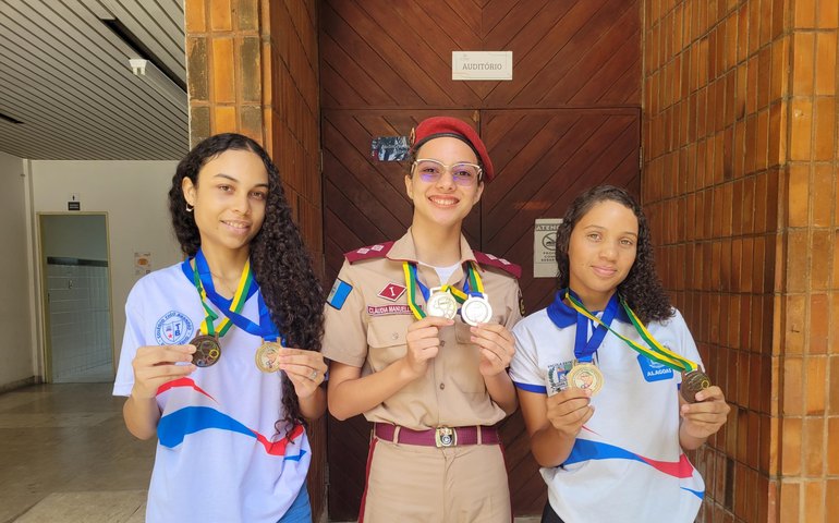 Estudantes alagoanas ampliam participação feminina na premiação da Olimpíada Brasileira de Física das Escolas Públicas