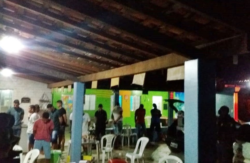 festa proibida na Barra