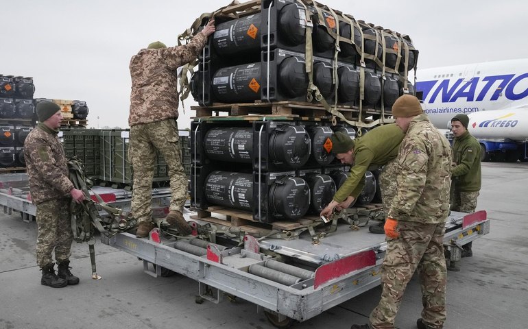 Armas da Ucrânia acabam nas mãos de grupos criminosos na América Latina e África, diz diplomata