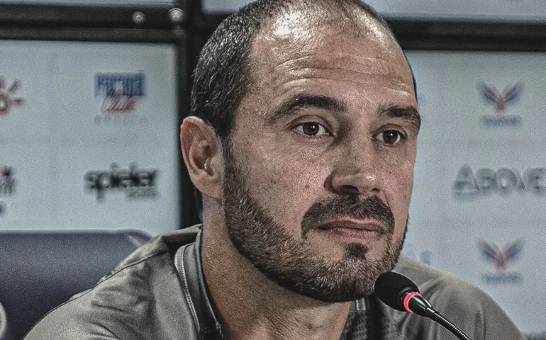 Técnico reforça confiança no Guarani após vitória: 'Temos mais 18 finais'