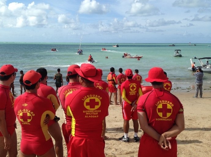 Defesa Civil Estadual realiza simulado integrado na orla de Pajuçara