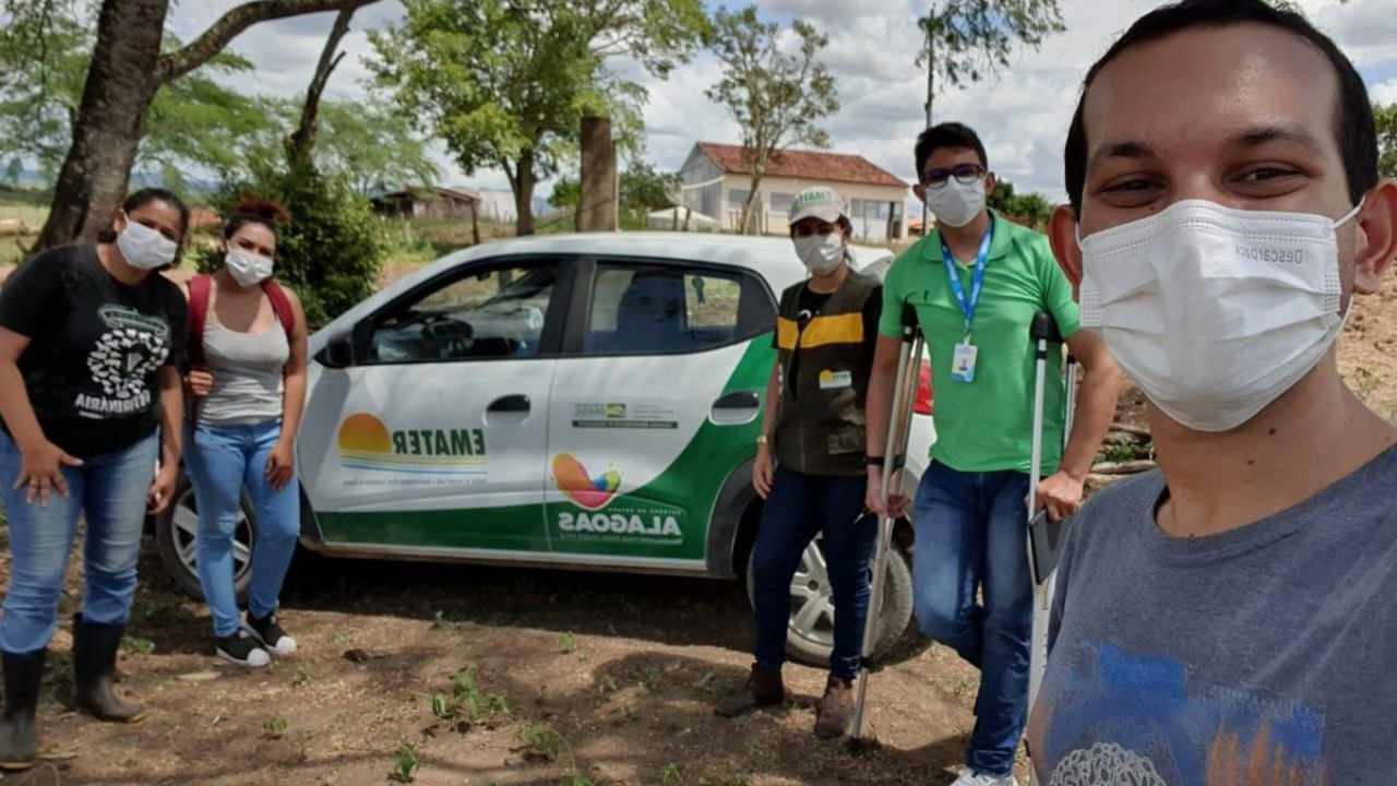 Emater participa do II EXTENSINVET levando práticas extensionistas aos alunos de medicina veterinária