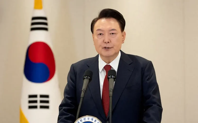 Acusado de insurreição, presidente afastado da Coreia do Sul pode ser condenado à morte