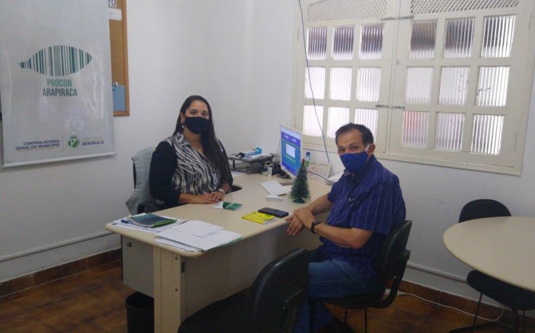 Procon e Sindilojas Arapiraca orientam sobre prevenção de conflitos de consumo no comércio local