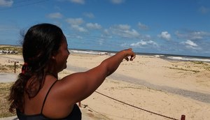 Suposto acidente de avião na Praia da Costa / Foto: Leonardo Barreto/TV Atalaia
