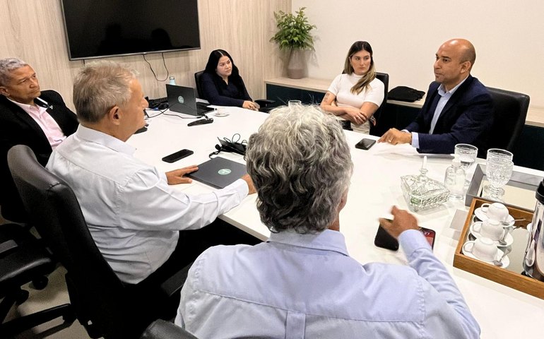 Secretaria do Desenvolvimento participa de reunião para discutir a promoção da educação financeira e cooperativista