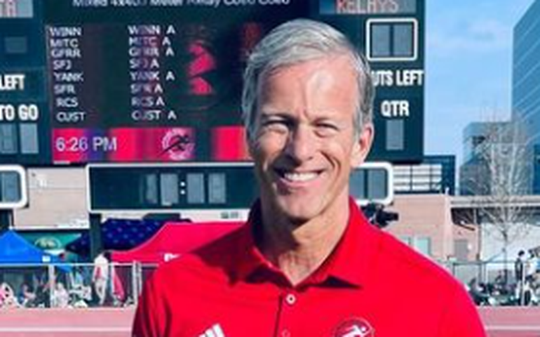 Republicanos escolhem John Thune como novo líder do Senado para segundo mandato de Trump