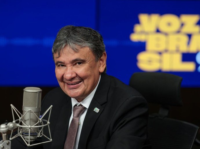 Ministro Wellington Dias visita abrigos da Operação Acolhida nesta quarta (14)